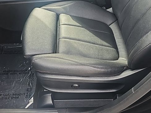 Used 2021 Mercedes-Benz GLA 250 GLA 250 image 11