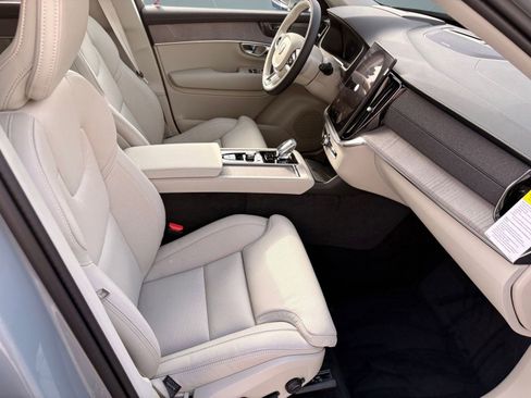 New 2026 Volvo XC90 B6 Ultra w/ Protection Package AWD/4WD image 26
