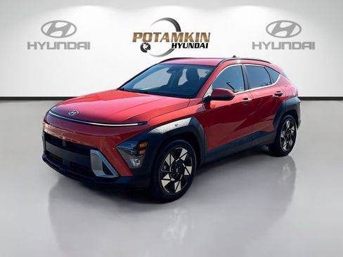 Used 2024 Hyundai Kona SEL FWD image 1