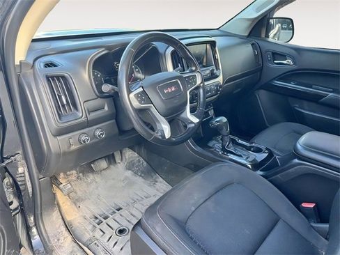 Used 2018 GMC Canyon SLE w/ SLE Convenience Package image 10