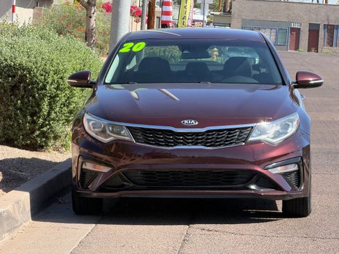 Used 2020 Kia Optima LX FWD image 2