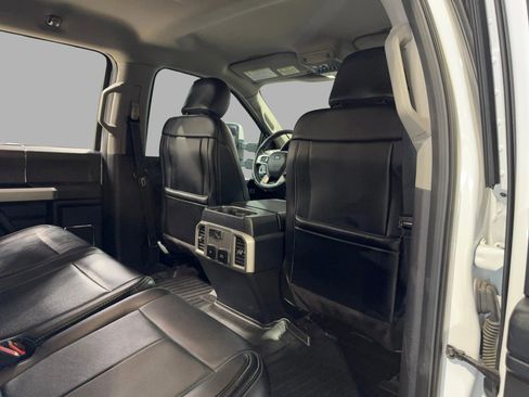 Used 2020 Ford F250 Lariat w/ Lariat Value Package image 26