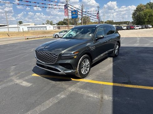 Used 2025 Genesis GV80 2.5T Standard AWD/4WD image 9