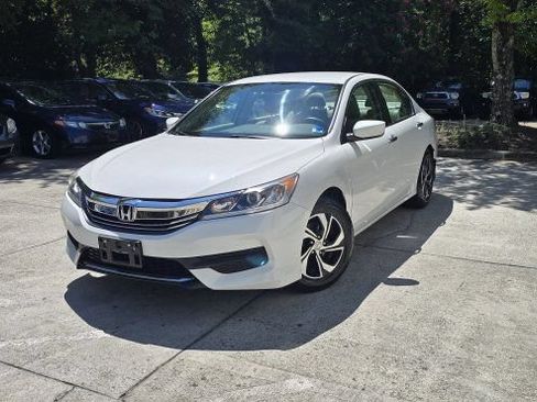 Used 2016 Honda Accord LX image 1