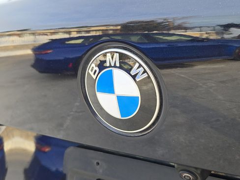 Used 2023 BMW X5 xDrive40i w/ Executive Package image 30