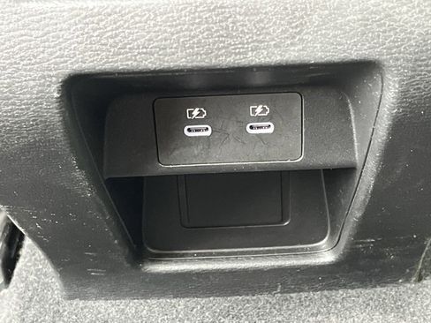 Used 2025 Mitsubishi Outlander SE FWD image 20