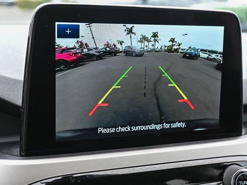 Used 2022 Ford Escape SE w/ SE Sport Appearance Package image 28