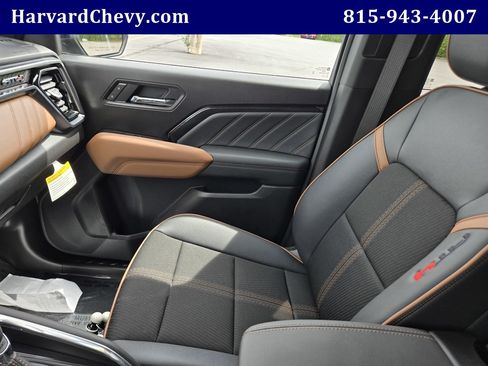 Certified 2026 GMC Canyon AT4 AWD/4WD image 15