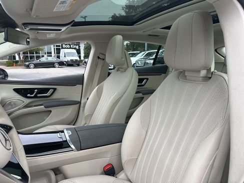 Used 2022 Mercedes-Benz EQS 450+ Sedan image 14