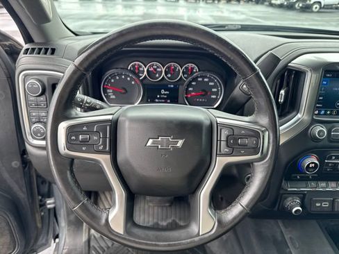 Used 2022 Chevrolet Silverado 1500 RST image 17