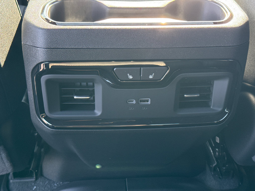 New 2026 GMC Sierra 1500 AT4 w/ AT4 Premium Package AWD/4WD image 29