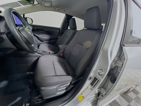 Used 2025 Toyota Corolla LE image 15