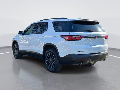 Used 2023 Chevrolet Traverse RS image 7