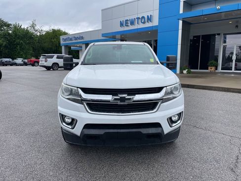 Used 2017 Chevrolet Colorado LT w/ Luxury Package, Chrome AWD/4WD image 2