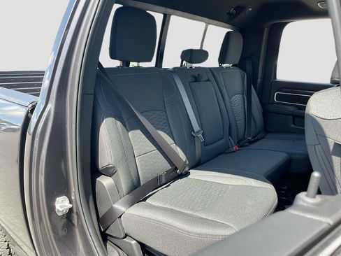 New 2026 RAM 2500 Big Horn AWD/4WD image 25