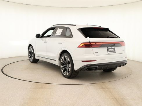 New 2026 Audi Q8 Premium Plus image 4