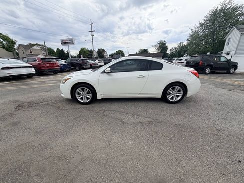 Used 2011 Nissan Altima 2.5 S w/ 2.5S Premium Pkg FWD image 50