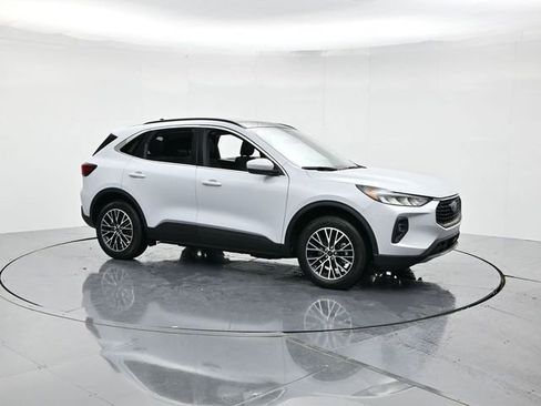 New 2026 Ford Escape SE image 4