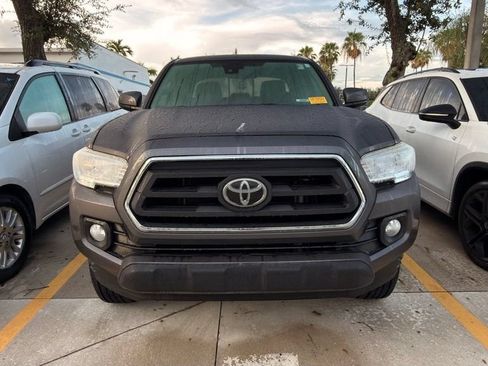 Used 2021 Toyota Tacoma SR5 RWD image 3