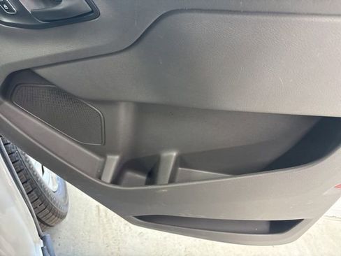 Used 2023 Ford Transit 350 XLT image 28