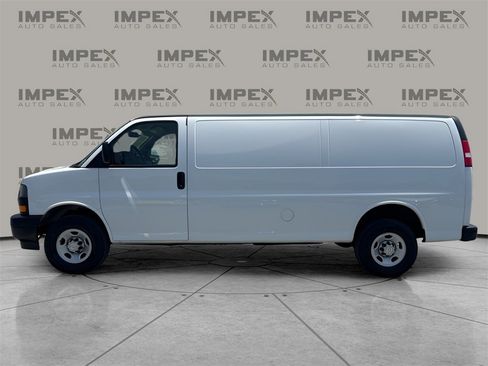 Used 2023 Chevrolet Express 2500 Extended w/ Driver Convenience Package image 2