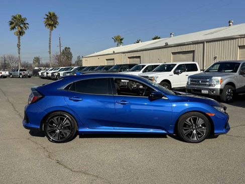 Used 2018 Honda Civic EX image 12