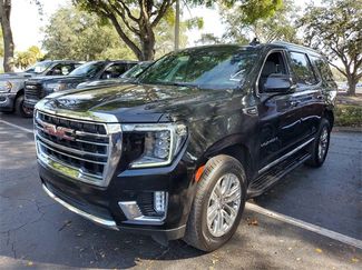 Used 2022 GMC Yukon SLT w/ SLT Premium Package video 2