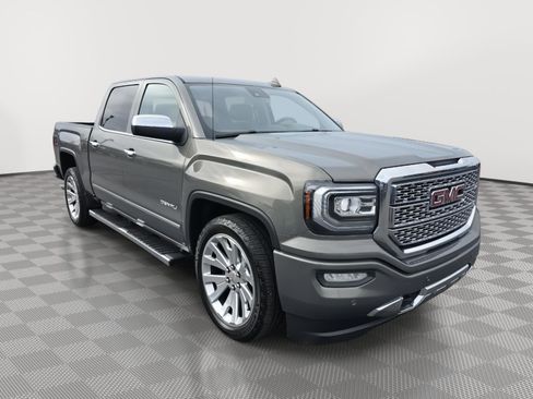 Used 2018 GMC Sierra 1500 Denali AWD/4WD image 3