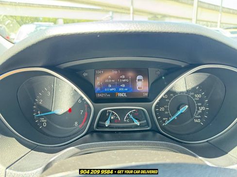 Used 2016 Ford Focus SE FWD image 40