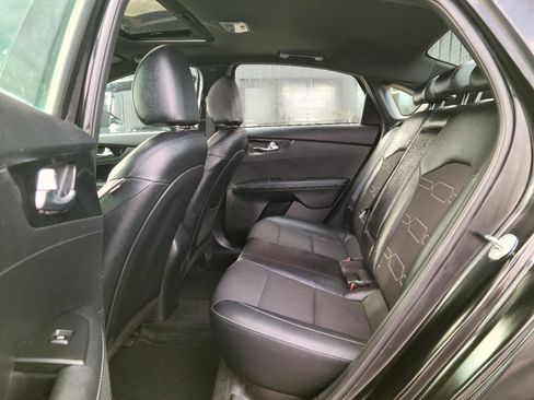 Used 2022 Kia Forte GT-Line w/ GT-Line Premium Package image 18