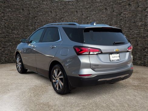 Used 2023 Chevrolet Equinox Premier FWD image 5