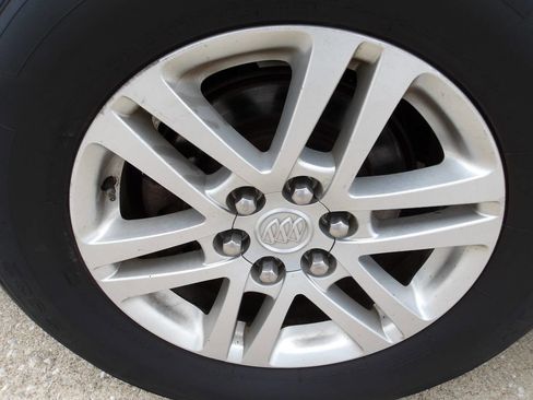 Used 2013 Buick Enclave Convenience image 28