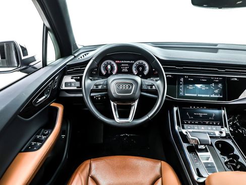Used 2024 Audi Q7 3.0T Premium Plus image 6