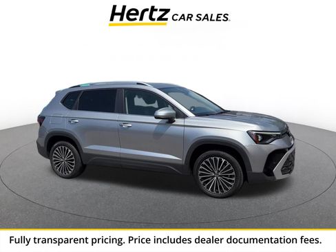 Used 2025 Volkswagen Taos SE FWD image 1