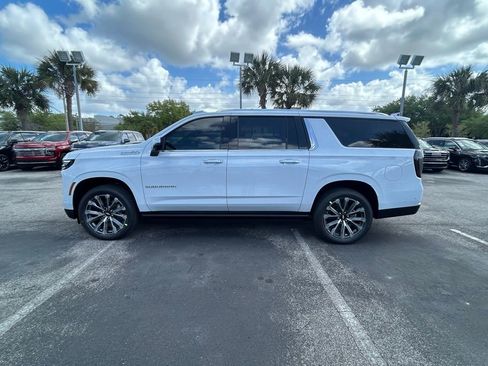 New 2026 Chevrolet Suburban High Country AWD/4WD image 4