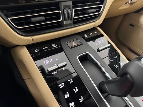 New 2026 Porsche Macan S AWD/4WD image 25
