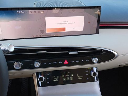 New 2026 Genesis GV70 2.5T Select AWD/4WD image 16