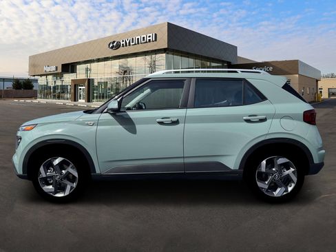 New 2026 Hyundai Venue SEL image 3