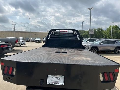 Used 2024 GMC Sierra 3500 SLE w/ SLE Convenience Package AWD/4WD image 12
