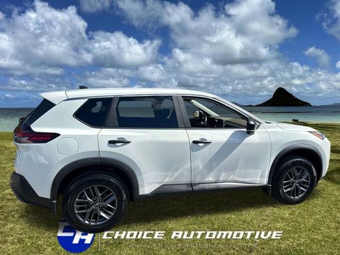 Used 2023 Nissan Rogue S FWD image 9