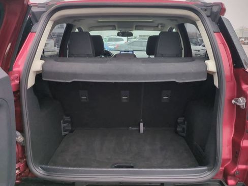 Used 2019 Ford EcoSport SE w/ SE Convenience Package image 34