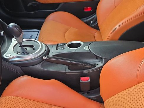 Used 2013 Nissan 370Z Touring w/ Sport Pkg RWD image 21