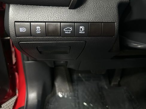 Used 2023 Toyota Camry LE AWD/4WD image 33