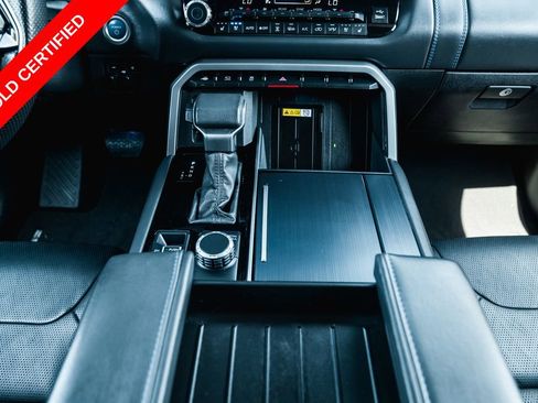 Certified 2024 Toyota Sequoia Platinum AWD/4WD image 24