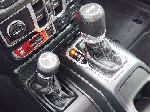 Used 2026 Jeep Wrangler Willys image 22