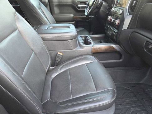 Used 2020 GMC Sierra 1500 SLT image 15