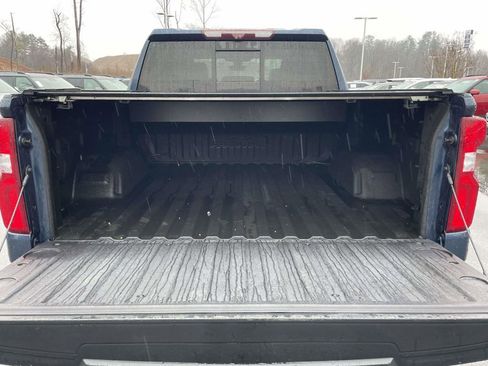 Used 2020 Chevrolet Silverado 1500 High Country w/ Technology Package image 33