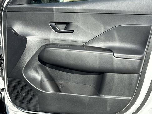 New 2026 Hyundai Kona SE image 14