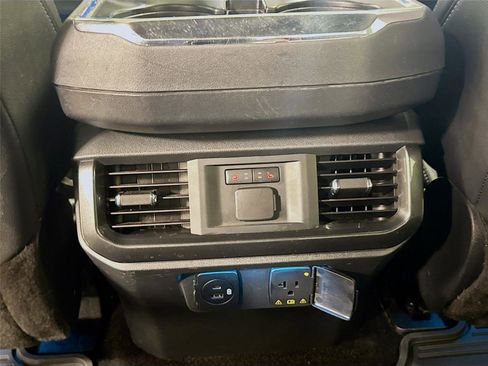 Used 2021 Ford F150 Lariat w/ Equipment Group 502A High image 26