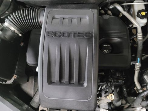 Used 2015 GMC Terrain SLE image 30